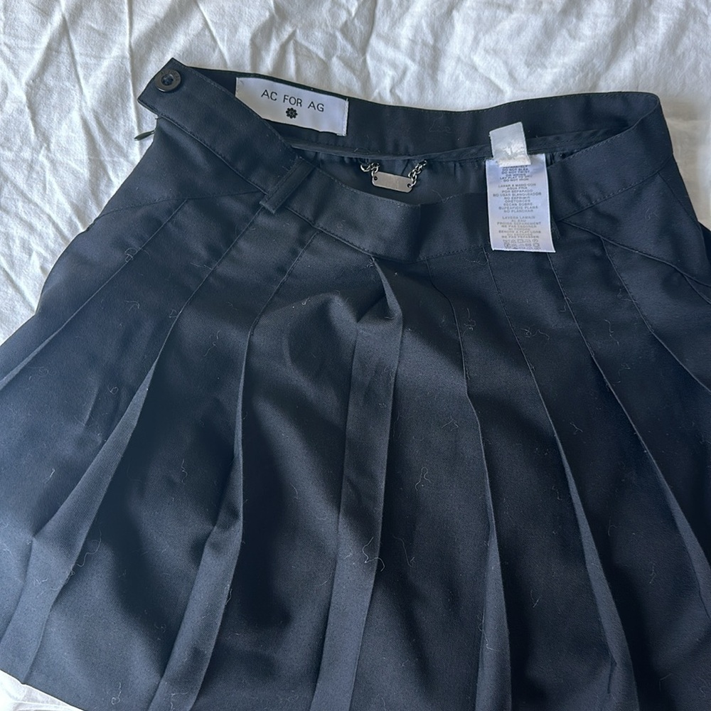 Los Angeles brand Mini pleated skirt